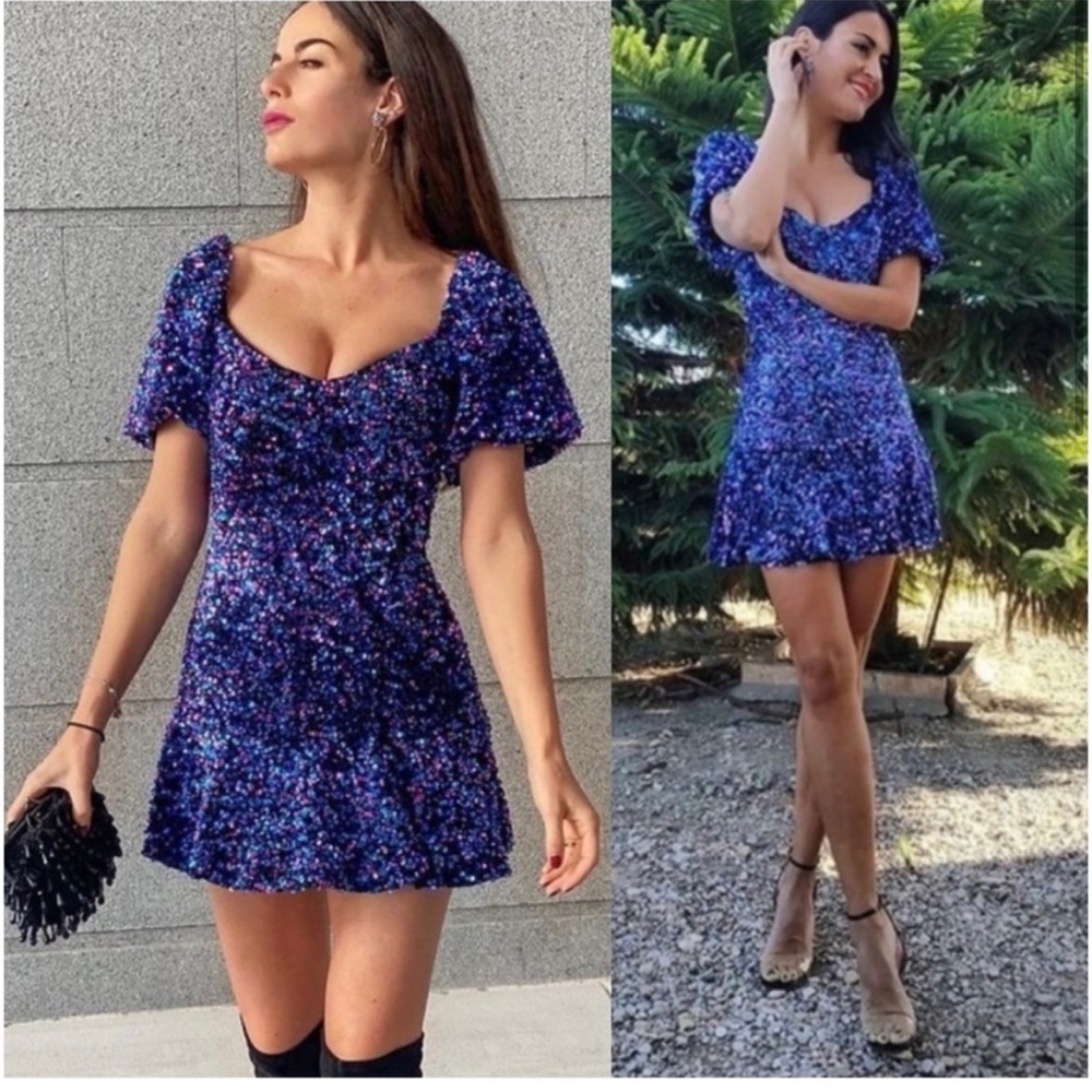 🆕 ZARA Blogger Favorite Sequin Skater Mini Dress in Blue and Purple SZ L